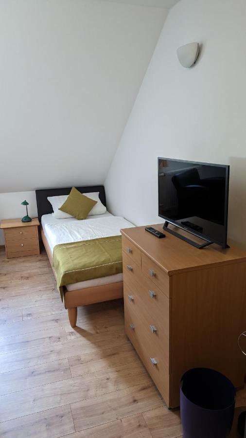 Gasthof Zum Lehnerwirt Breitenbrunn  Bagian luar foto